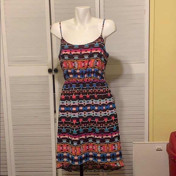 Hi-lo dress - Picture 1 of 4